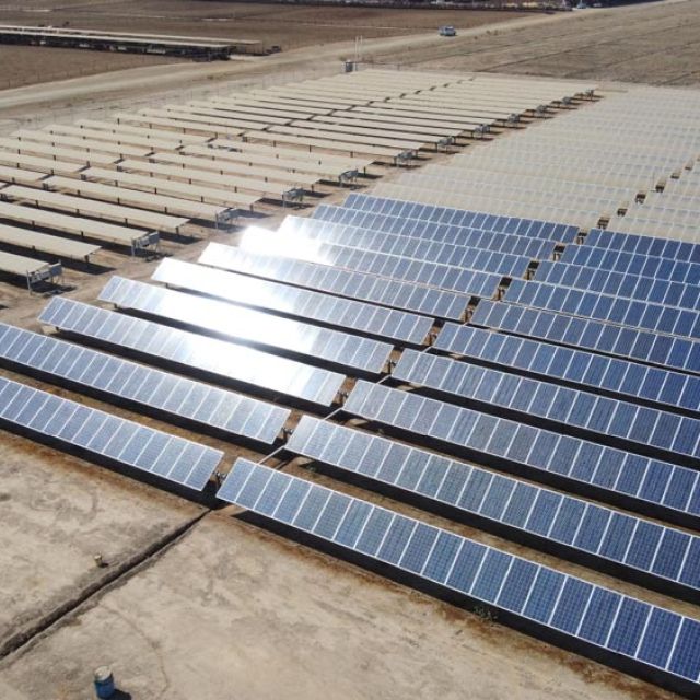 Proverka na cistota na solarni paneli